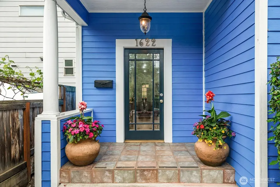 1622 22nd Avenue, Seattle, WA 98122 - #2
