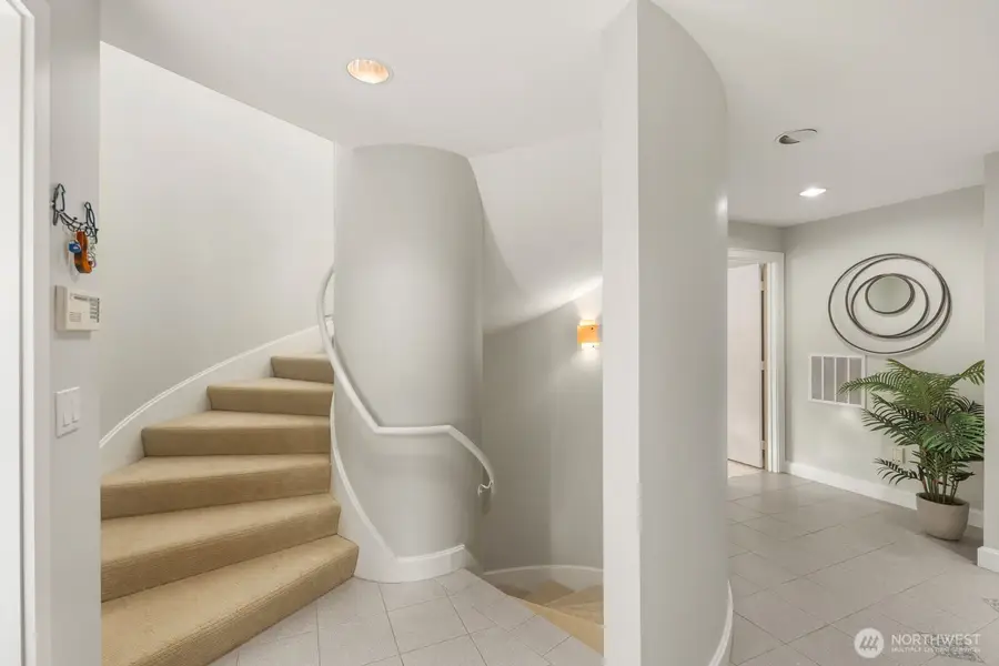 1717 Ferry Avenue Sw, Seattle, WA 98116 - #3