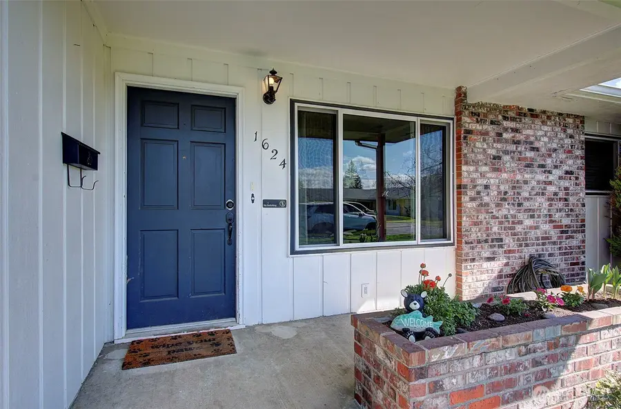 1624 Florence Ave, Longview, WA 98632 - #2