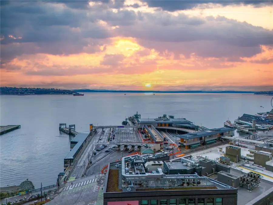 100 1st Avenue S #8, Seattle, WA 98104 - #2