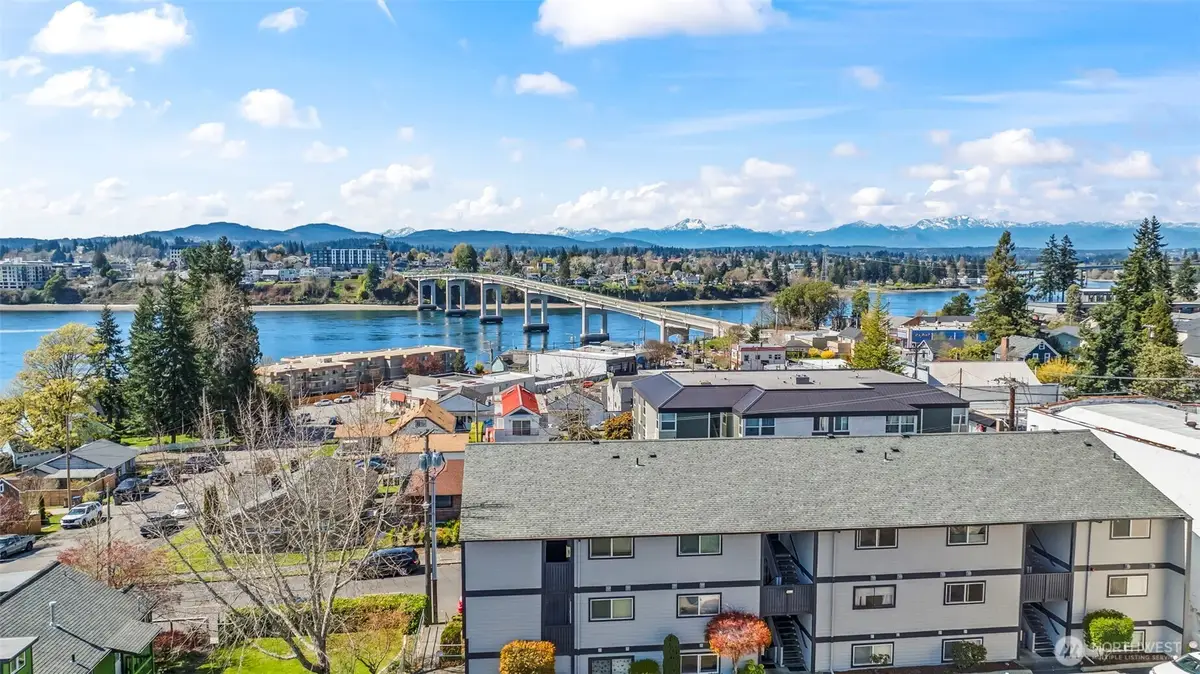 1010 Perry Avenue #305, Bremerton, WA 98310 - #1