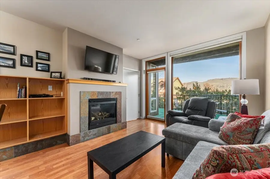 2220 W Woodin Avenue #110, Chelan, WA 98816 - #3