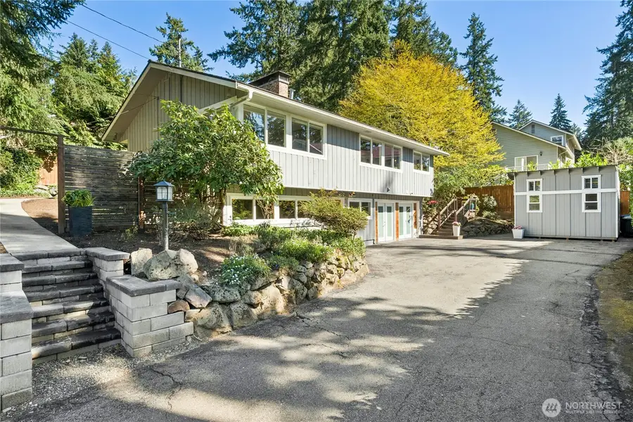 3016 106th Avenue Se, Bellevue, WA 98004 - #2