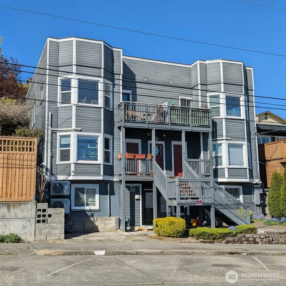 310 Aloha Street, Seattle, WA 98109 - #1