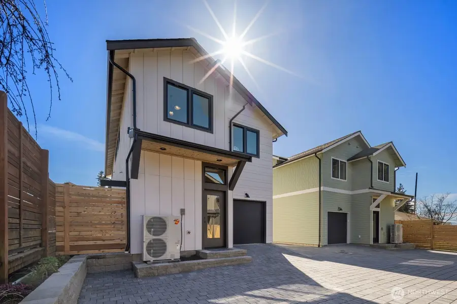 524 NE 89th Street #A, Seattle, WA 98115 - #2