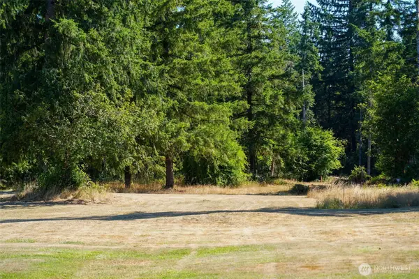 7123 115th Avenue Sw, Olympia, WA 98512