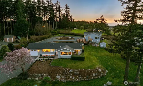 1387 Scenic Heights Road, Oak Harbor, WA 98277