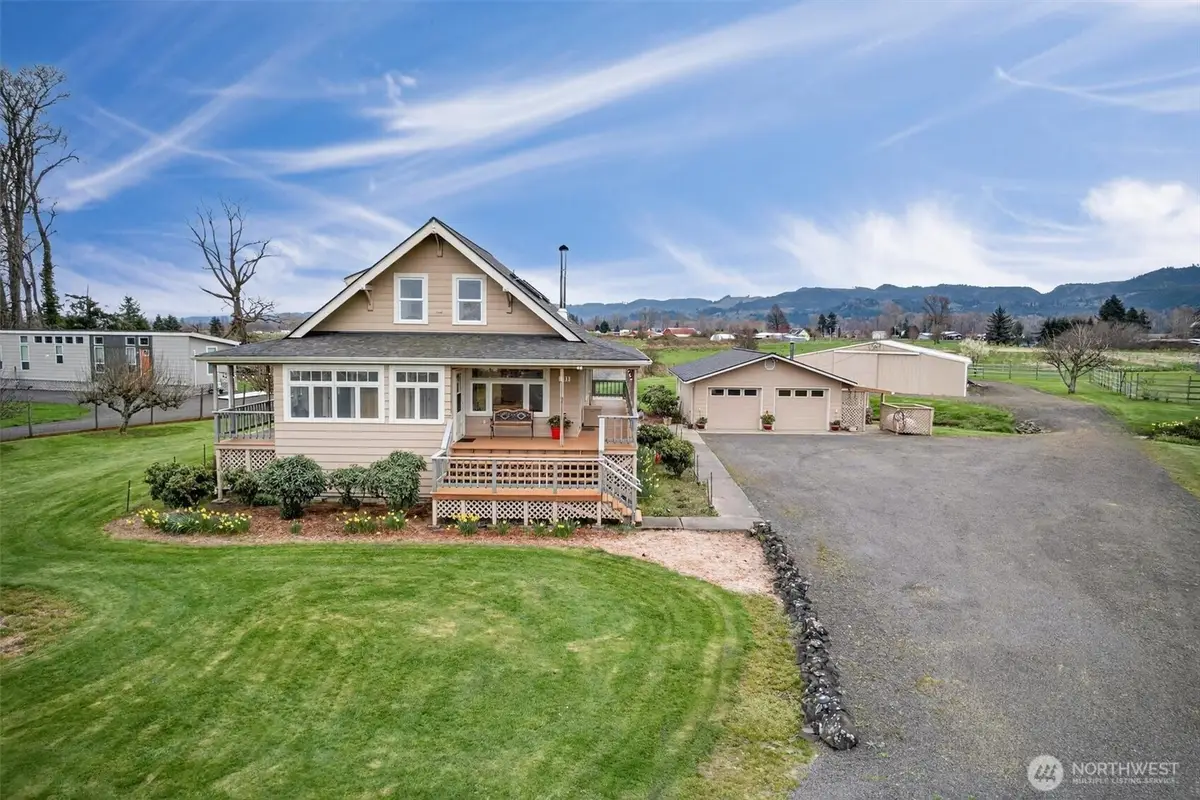 211 S Welcome Slough Road, Cathlamet, WA 98612 - #1