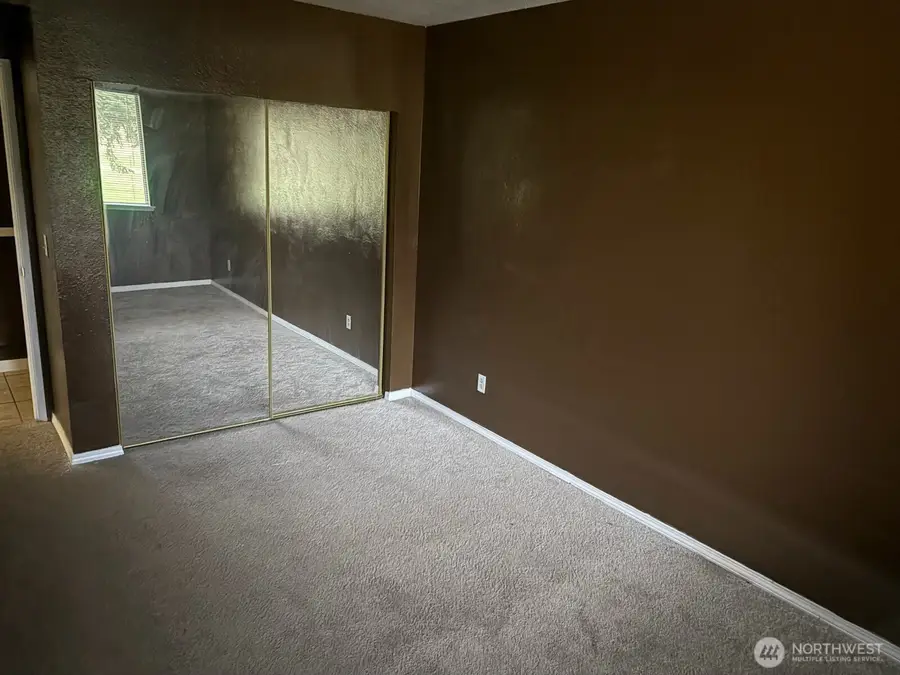 3707 Northshore Boulevard Ne, Tacoma, WA 98422 - #3