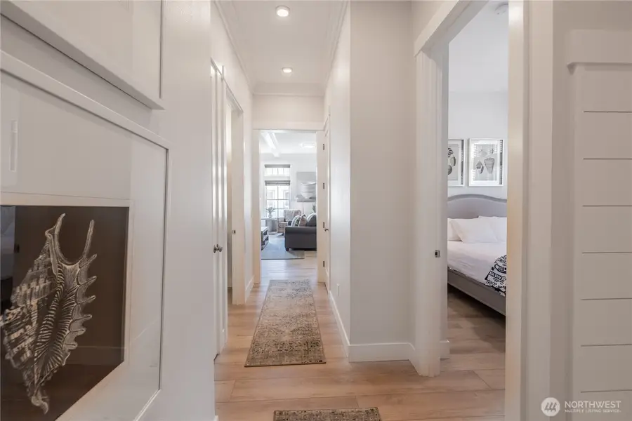 204 Market Street #B, Pacific Beach, WA 98571 - #2