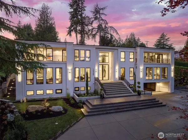 1525 79th Place Ne, Medina, WA 98039