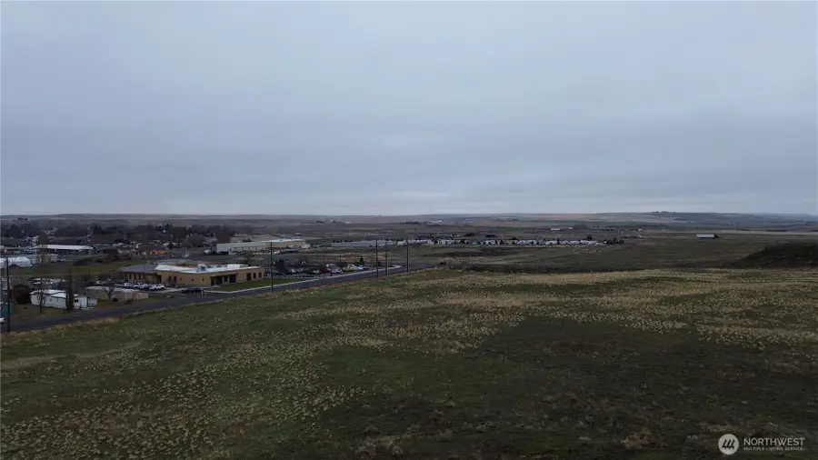 219 W Juniper Road, Connell, WA 99326 - #3