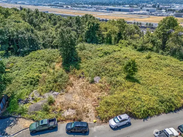 2009 S Raymond Street, Seattle, WA 98108