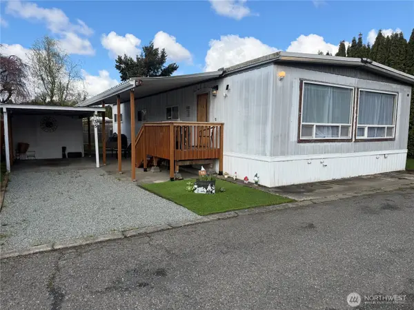2522 Old Highway 99 S #35, Mount Vernon, WA 98273
