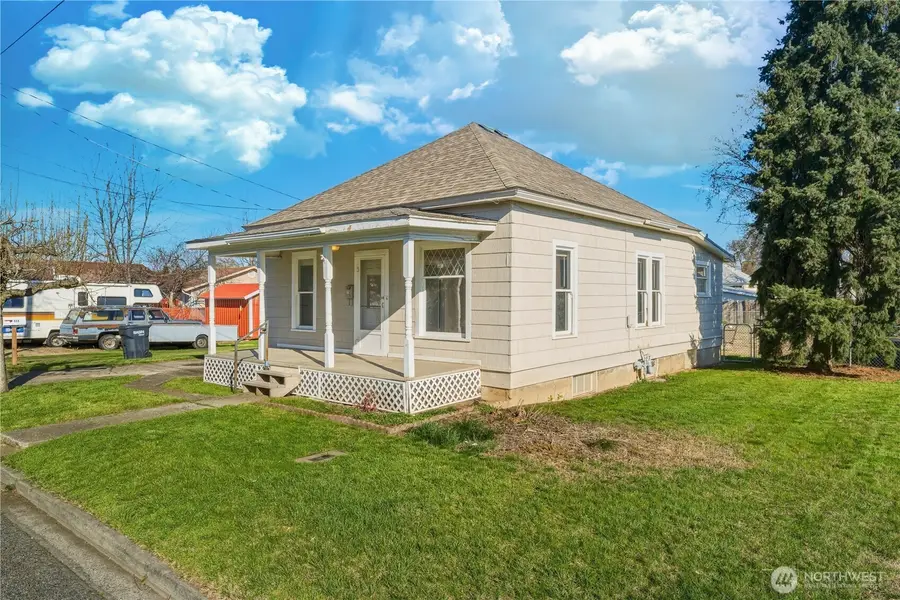 116 SW 9th Street, College Place, WA 99324 - #3