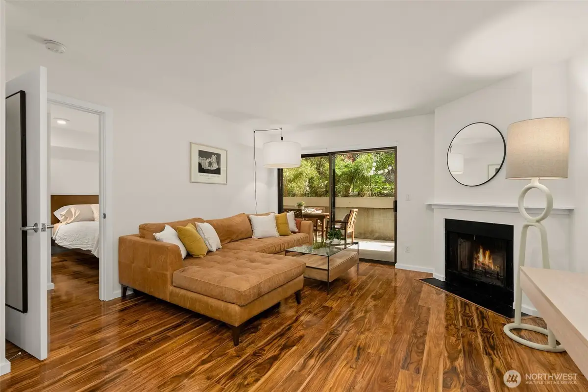 211 Summit Avenue E #S114, Seattle, WA 98102 - #1