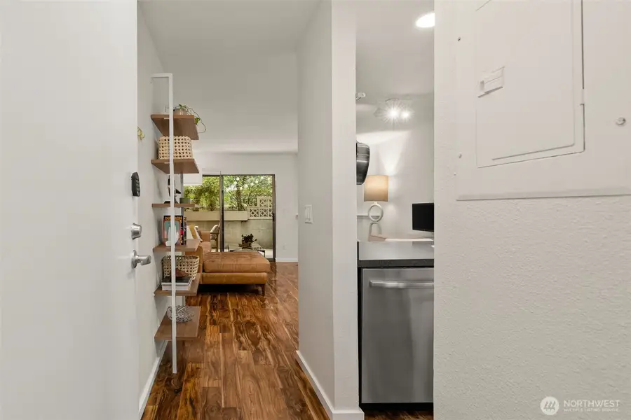 211 Summit Avenue E #S114, Seattle, WA 98102 - #3