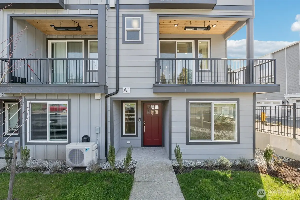 15423 Admiralty Way #A1, Lynnwood, WA 98087 - #1