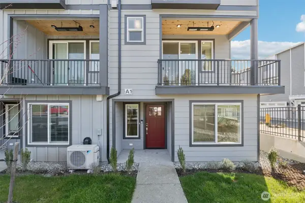 15423 Admiralty Way #A1, Lynnwood, WA 98087