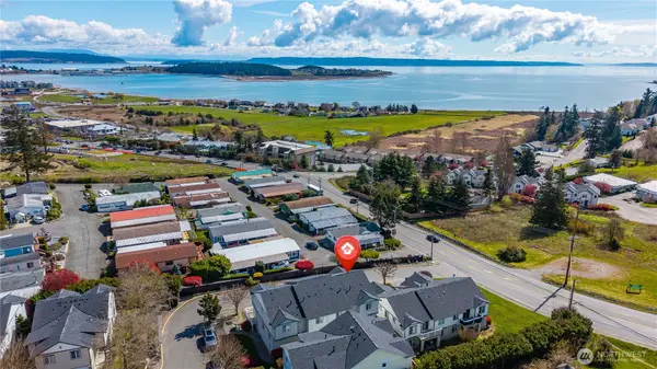 30875 State Route 20 #B1, Oak Harbor, WA 98277