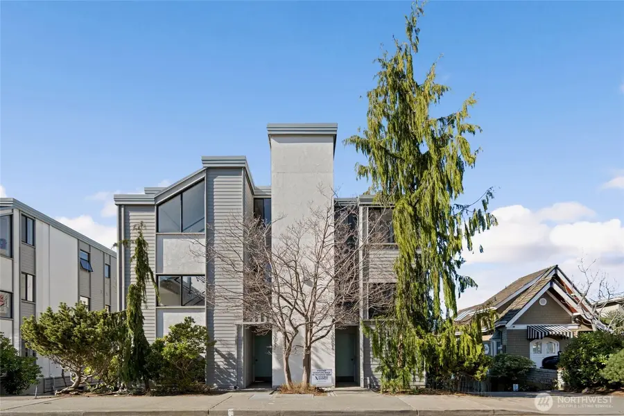 3051 Alki Avenue Sw #C, Seattle, WA 98116 - #2