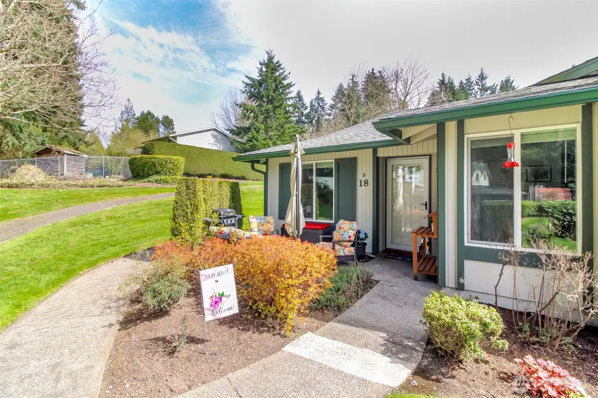 527 323rd Place #18B, Federal Way, WA 98003 - #1