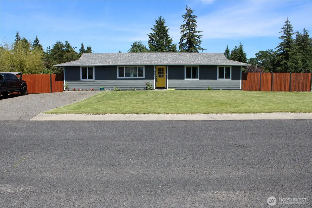 402 California Avenue N, Rainier, WA 98576 - #1