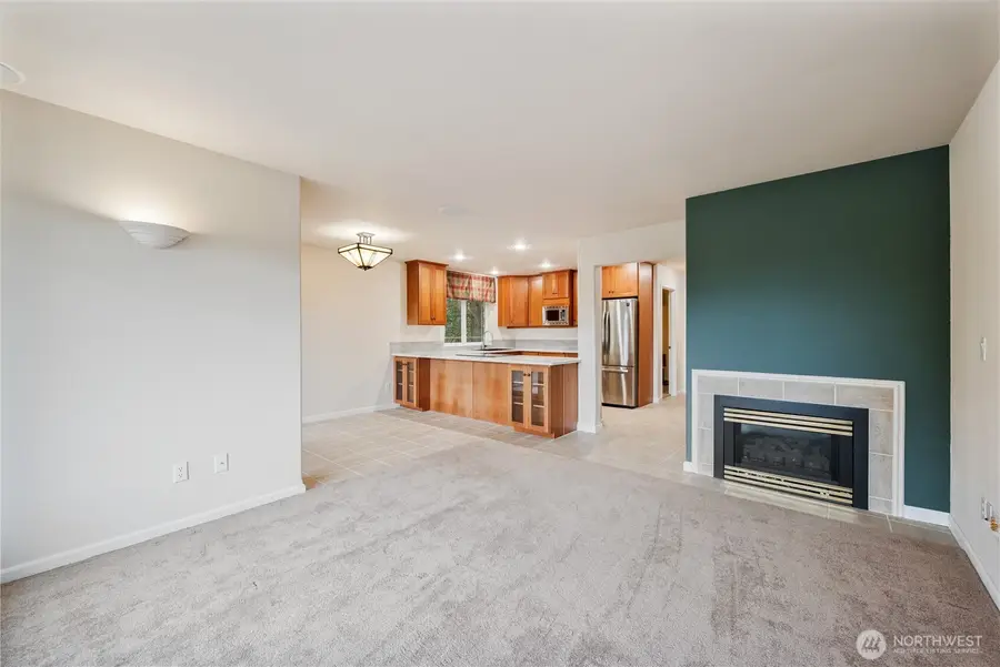 245 W St James Place, Longview, WA 98632 - #3