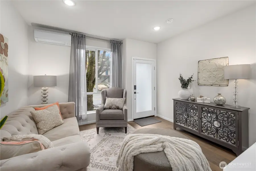 1816 15th Avenue S, Seattle, WA 98144 - #2