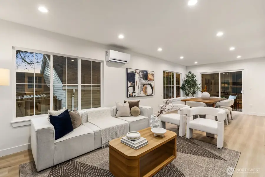 306 NW 45th Street, Seattle, WA 98107 - #3