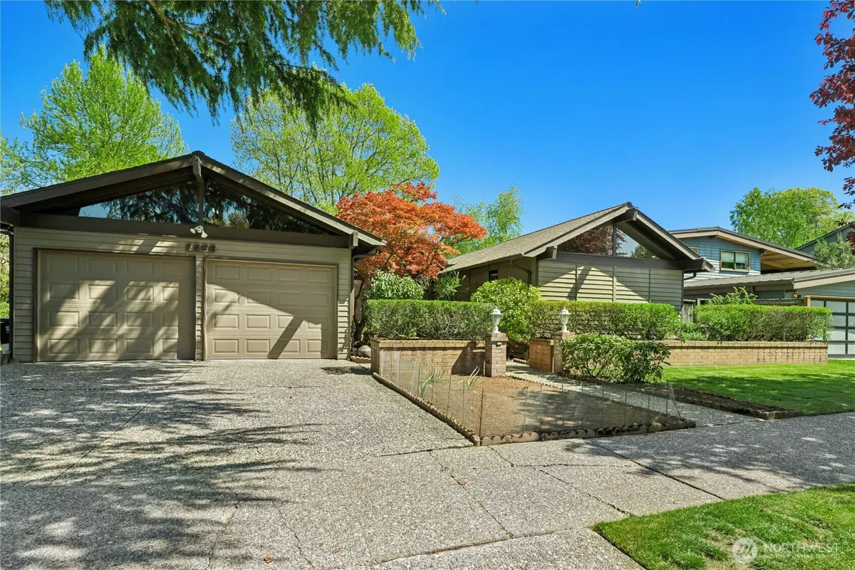 2258 40th Avenue E, Seattle, WA 98112 - #1