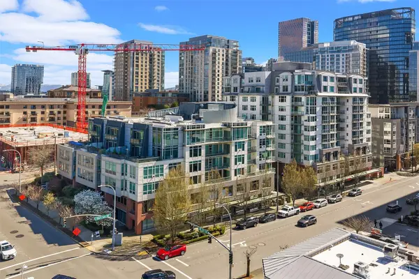 1188 106th Avenue Ne #430, Bellevue, WA 98004