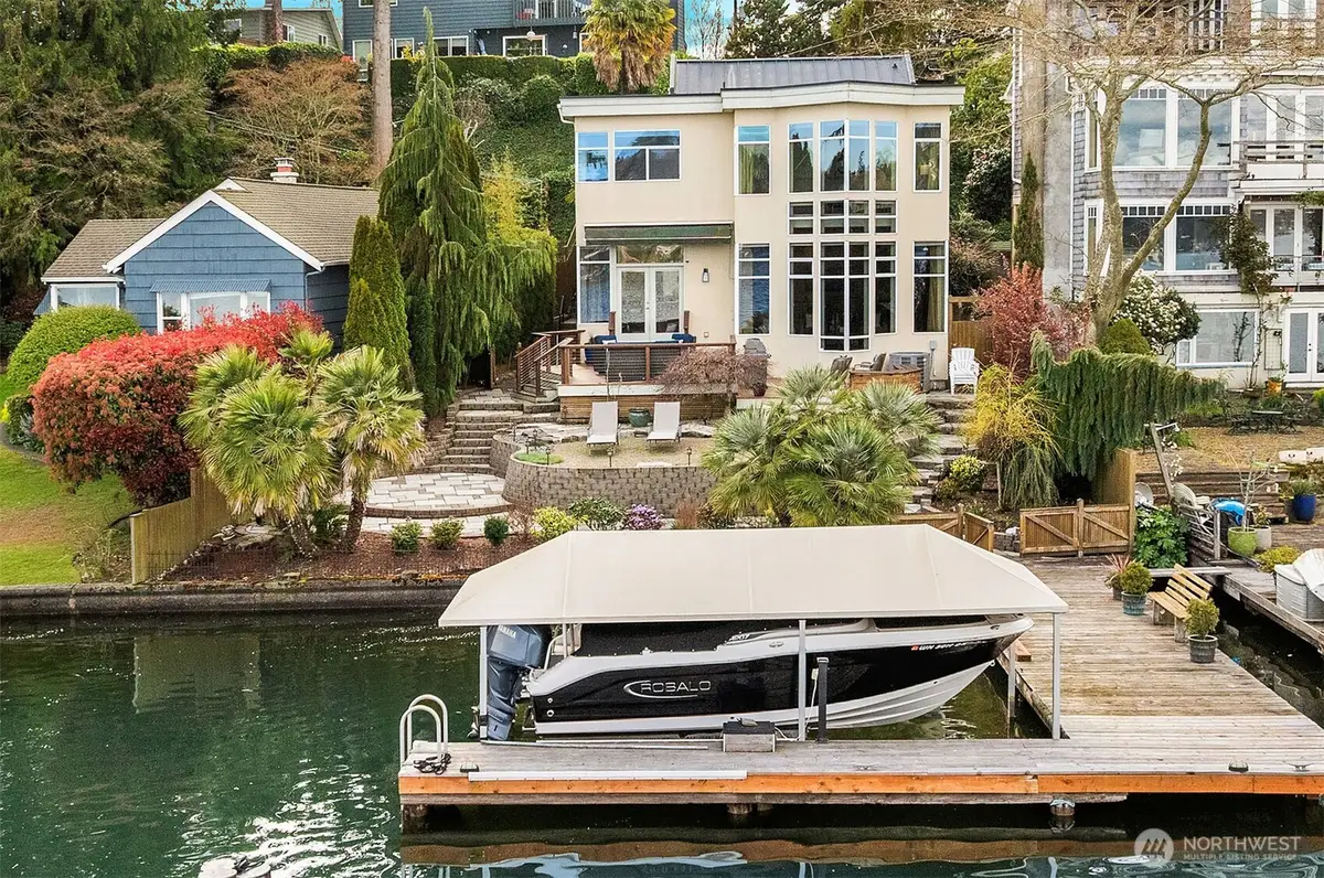 8418 Island Drive S, Seattle, WA 98118 - #1