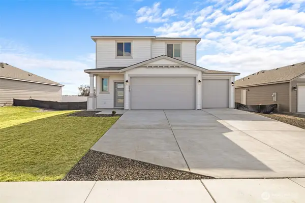 4223 W Sandy Ct, Moses Lake, WA 98837