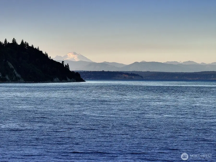 8267 Franklin Road, Clinton, WA 98236 - #3