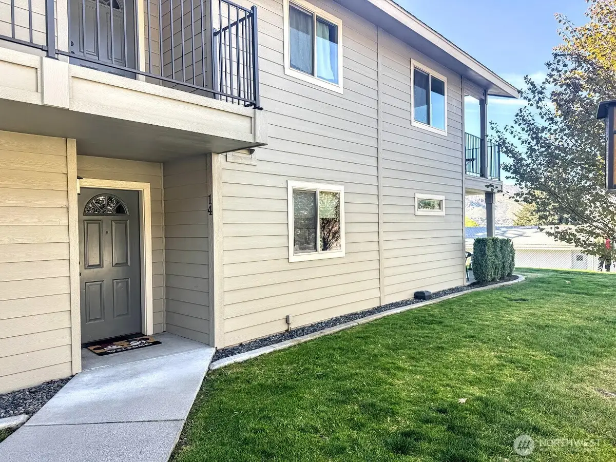 520 11th Street Ne #14, East Wenatchee, WA 98802 - #1