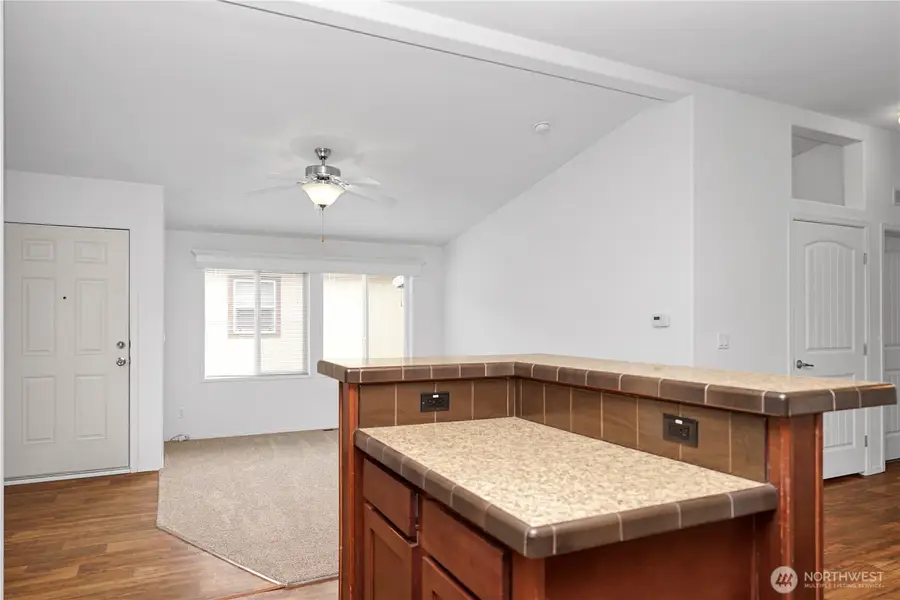 15231 Pine Drive, Renton, WA 98058 - #3