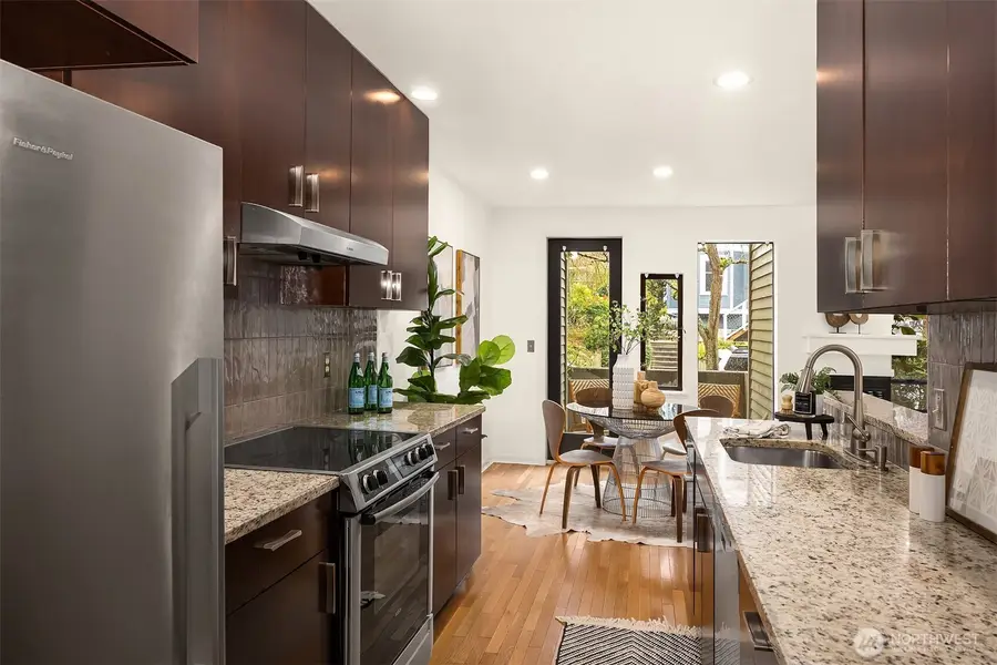 600 Malden Avenue E #102, Seattle, WA 98112 - #3