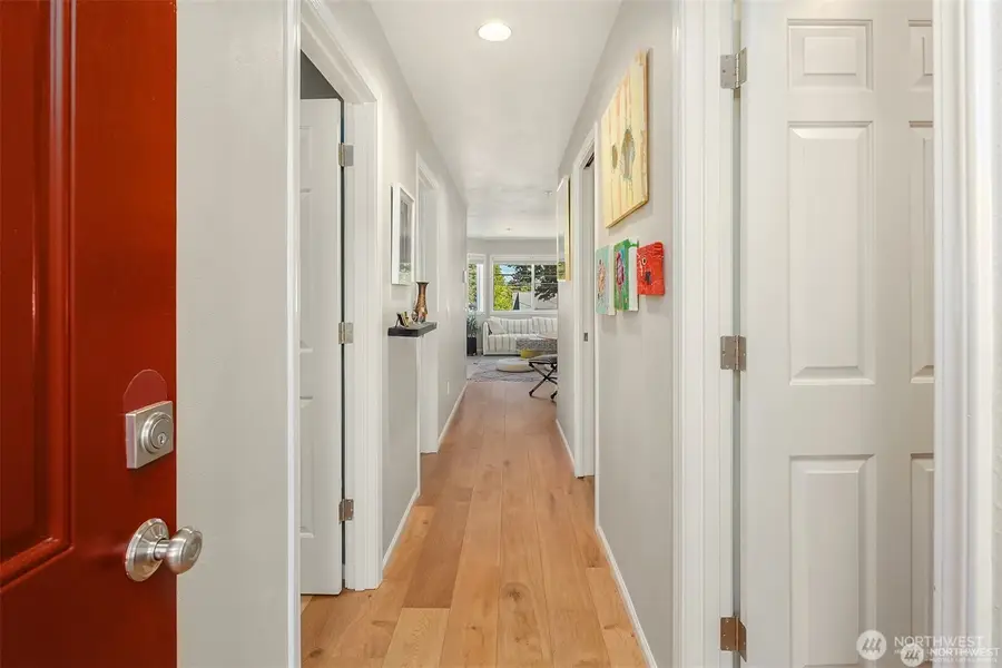 2116 California Avenue Sw #201, Seattle, WA 98116 - #2