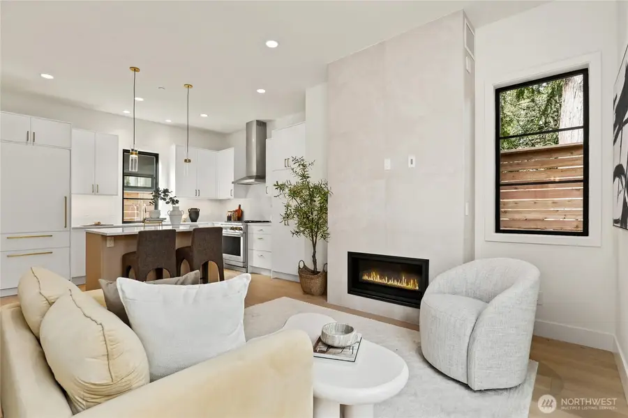 11428 108th Avenue Ne #B, Kirkland, WA 98033 - #2