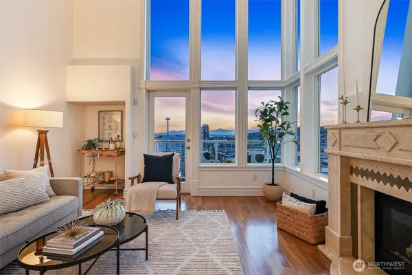 311 E Republican Street #602, Seattle, WA 98102