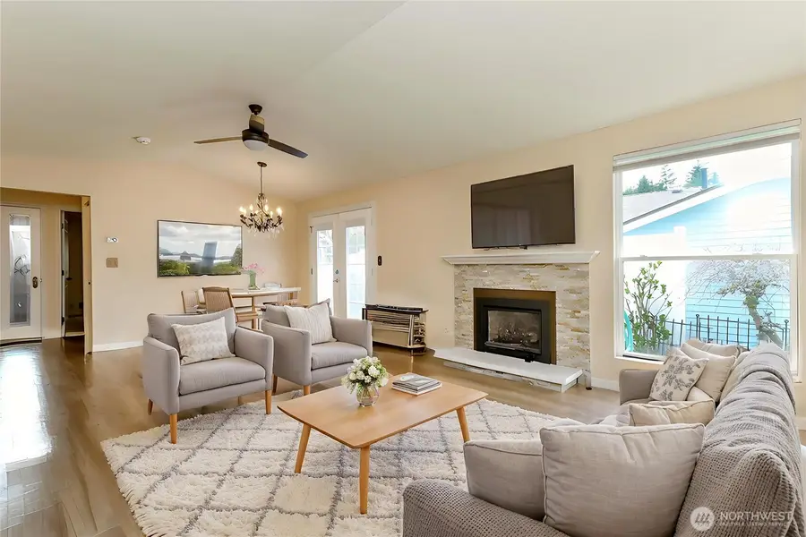 24710 11th Avenue S, Des Moines, WA 98198 - #2