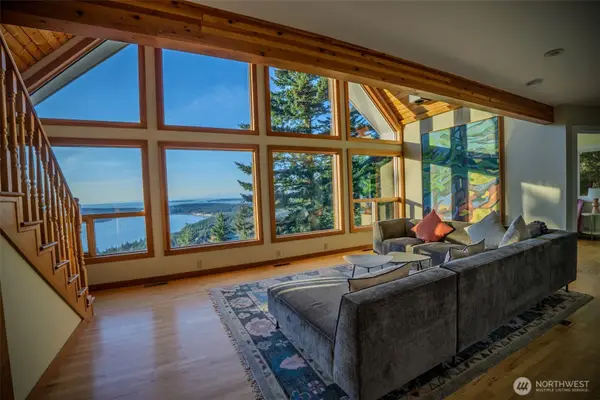 612 Lindsay Way, Orcas Island, WA 98245