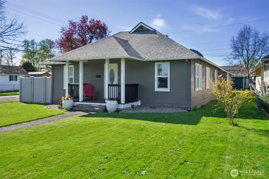 603 15th Avenue, Longview, WA 98632 - #2