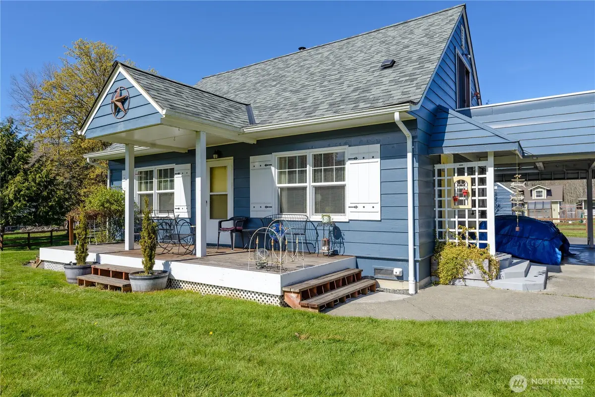 413 Strait View Dr, Port Angeles, WA 98362 - #1