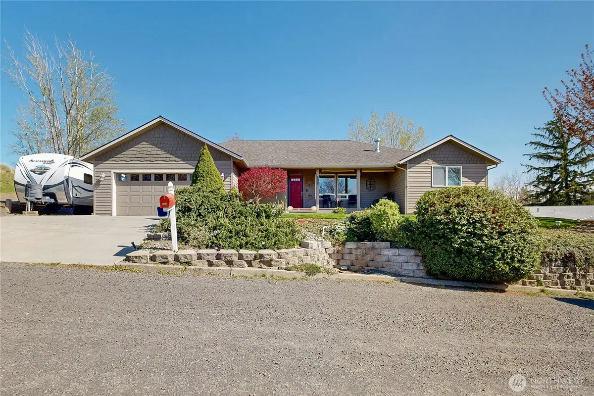 808 E Tremont, Dayton, WA 99328 - #1