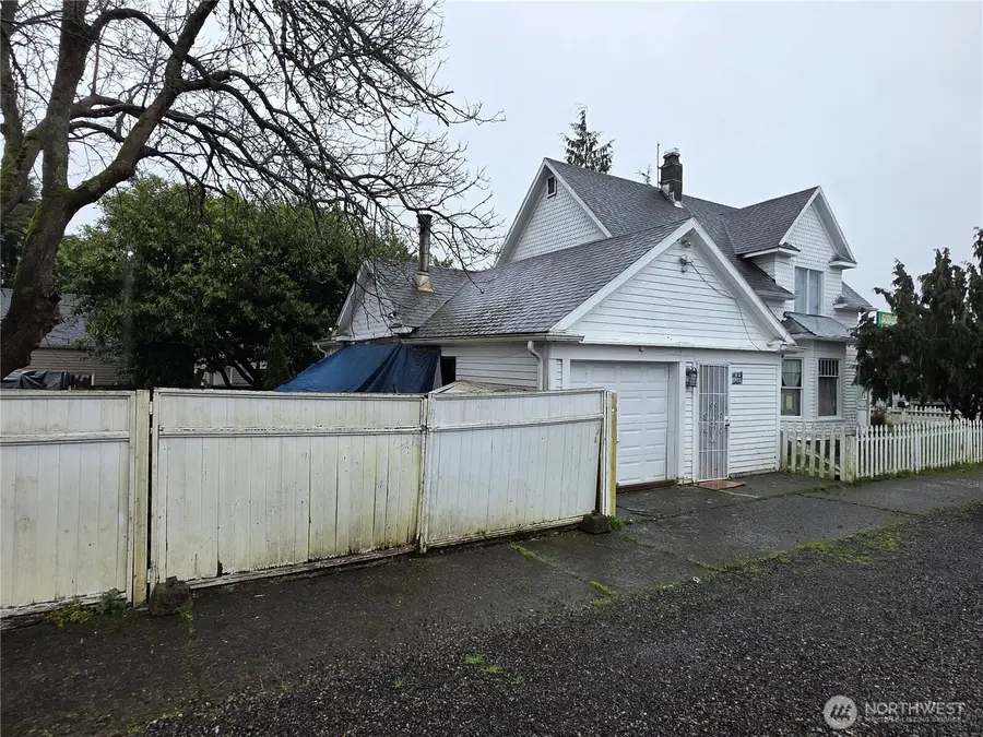 2701 Simpson Avenue, Hoquiam, WA 98550 - #2