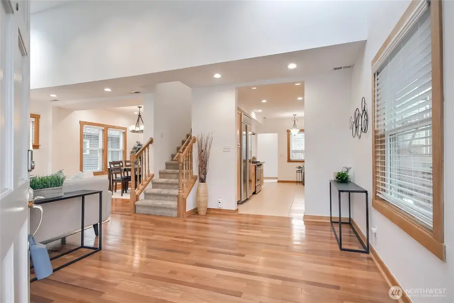 1116 6th Avenue N, Seattle, WA 98109 - #3