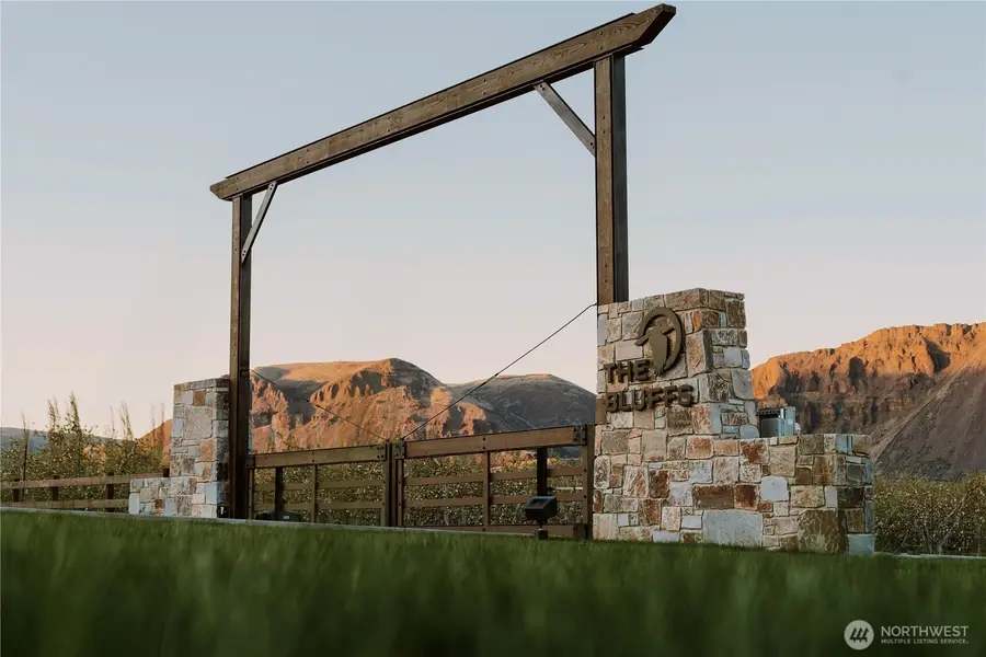 426 Ravens Home Lane #10, Malaga, WA 98828 - #2