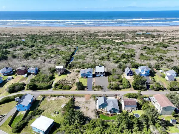 578 Sand Dune Avenue Sw #30, Ocean Shores, WA 98569